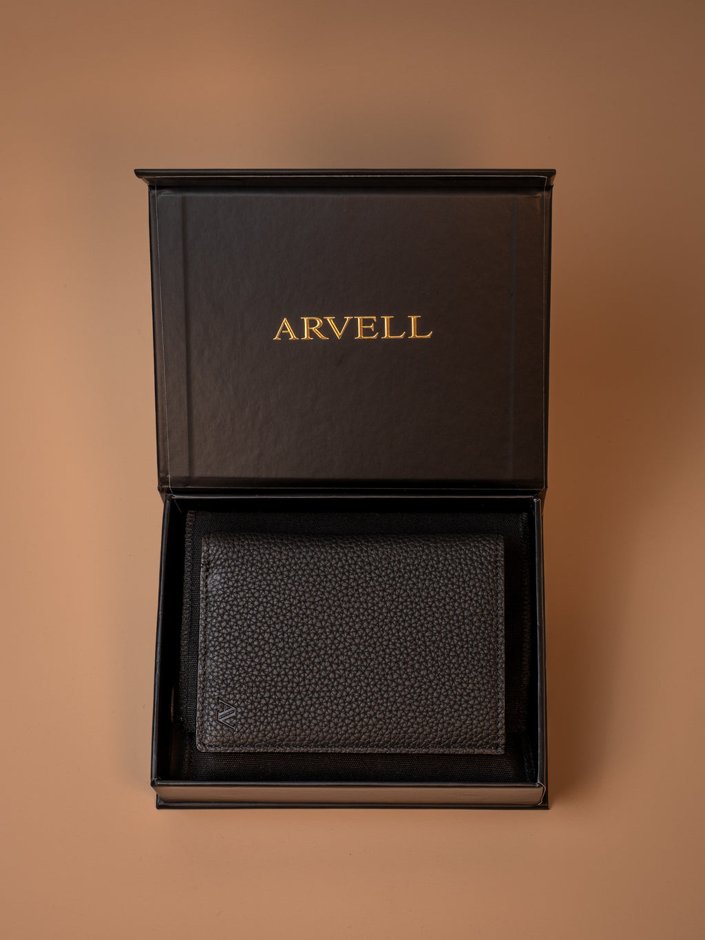 Arvell Archive — schwarze Ledergeldbörse, Ansicht 5